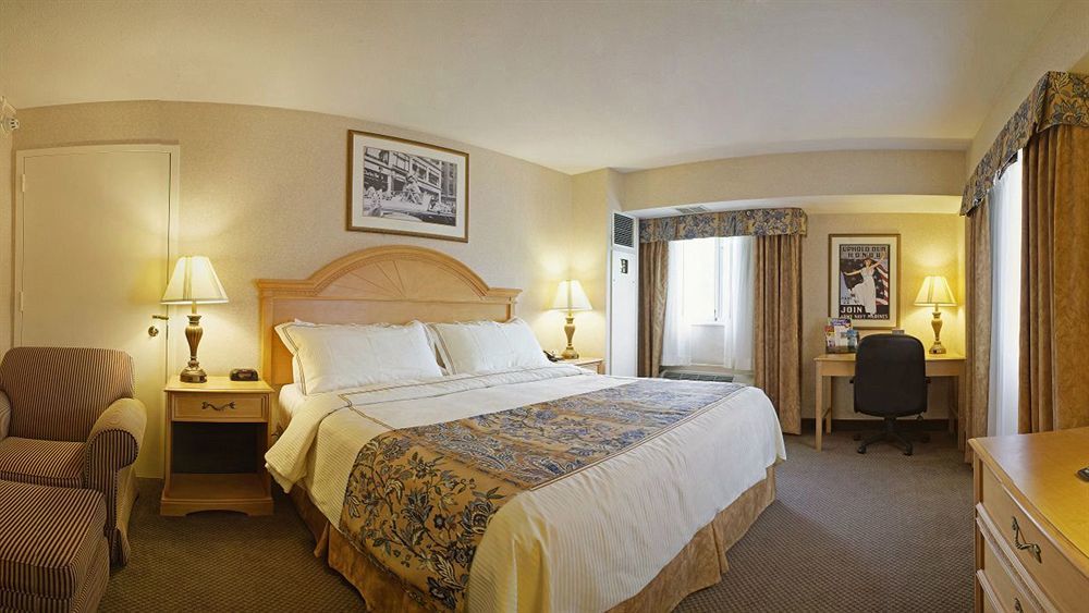 Quality Inn Iwo Jima Arlington Extérieur photo