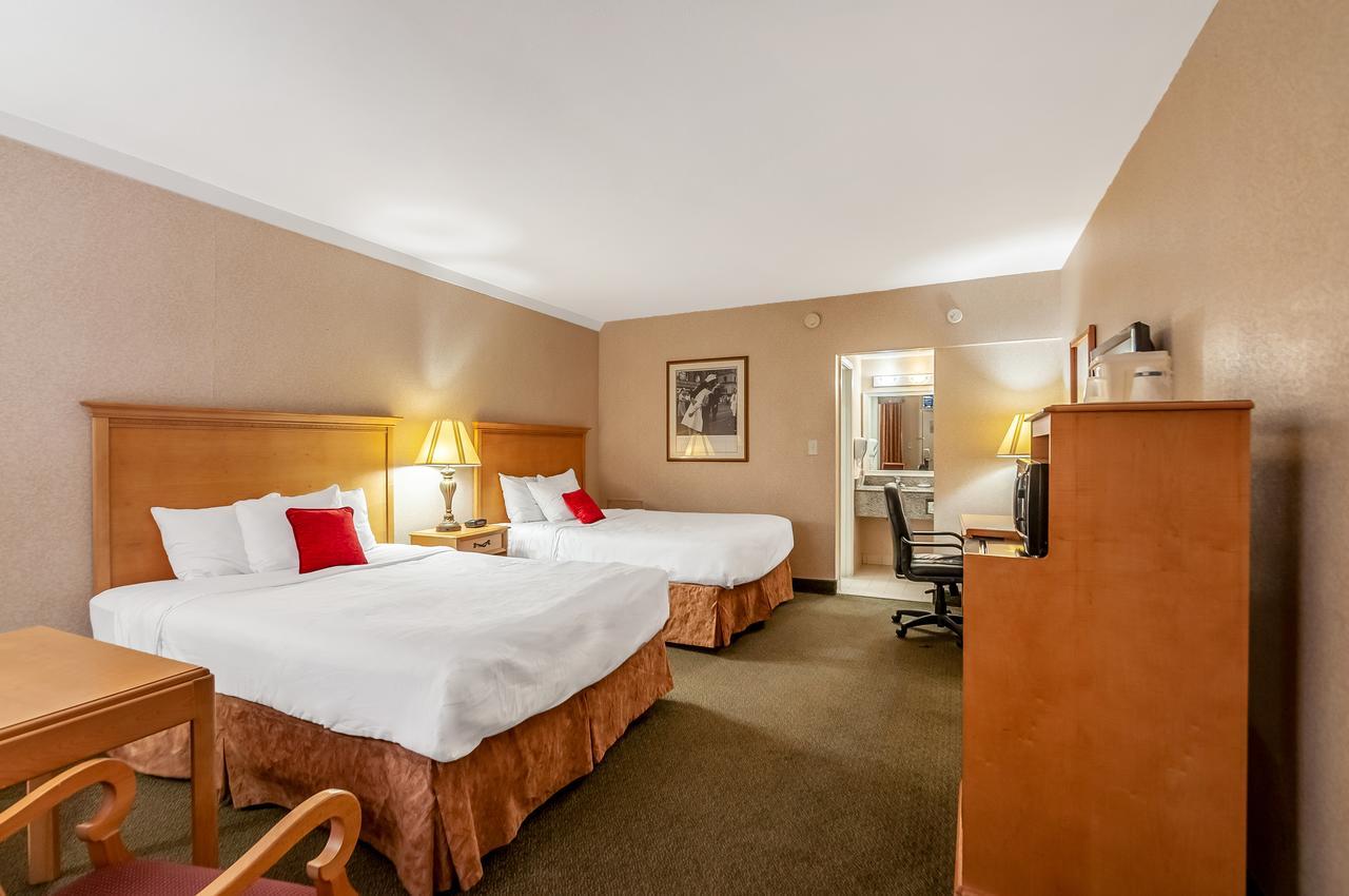 Quality Inn Iwo Jima Arlington Extérieur photo
